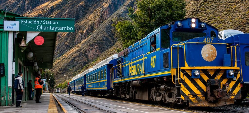 Cruise passengers enjoying a private shore excursion Machu Picchu from El Callao Port with panoramic views of the Inca citadel.